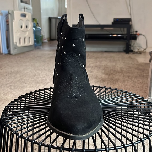 Circus by Sam Edelman for torrid black western booties. 9.5 WW - Picture 4 of 12